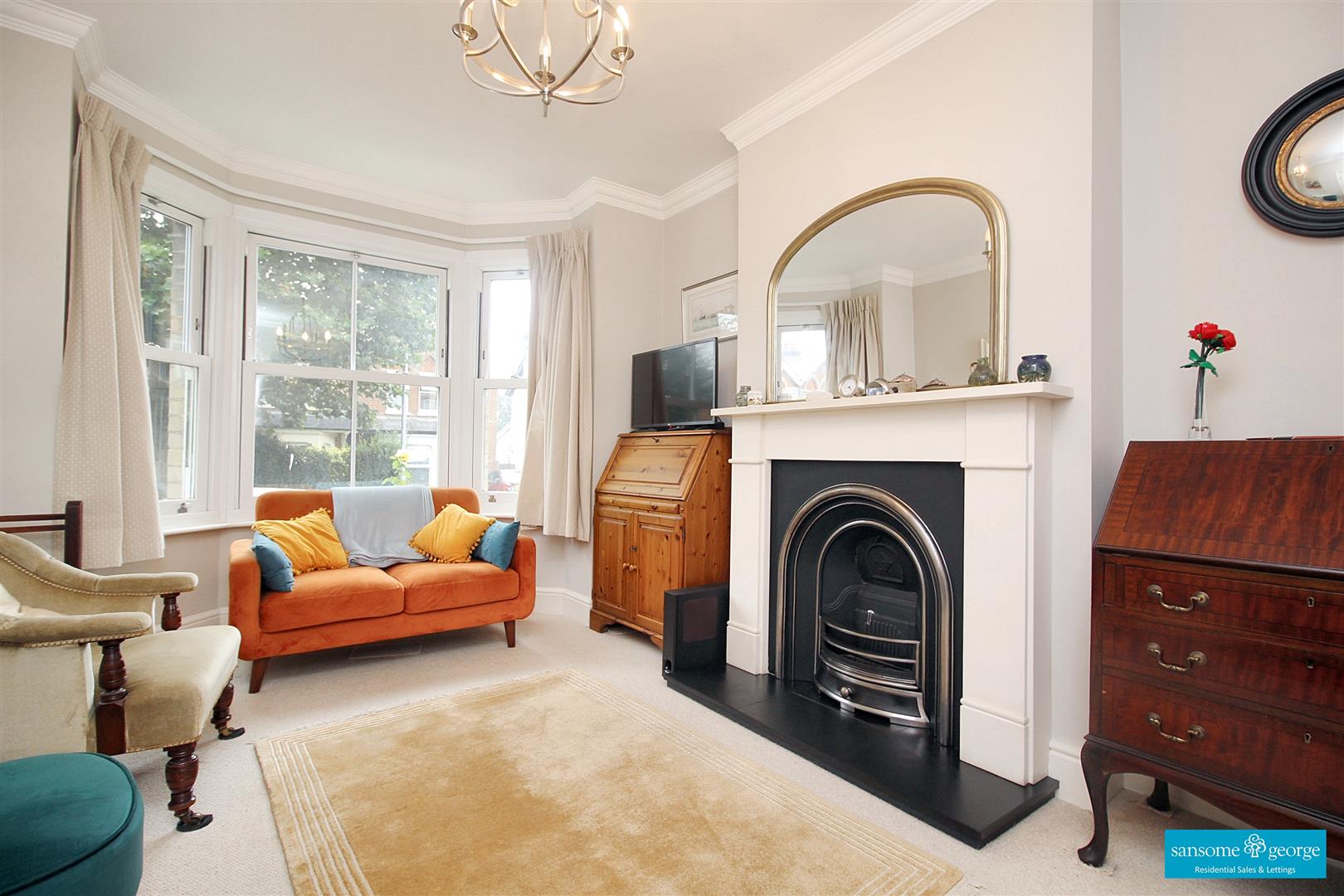 3 bed property in Waverley Road, Reading
